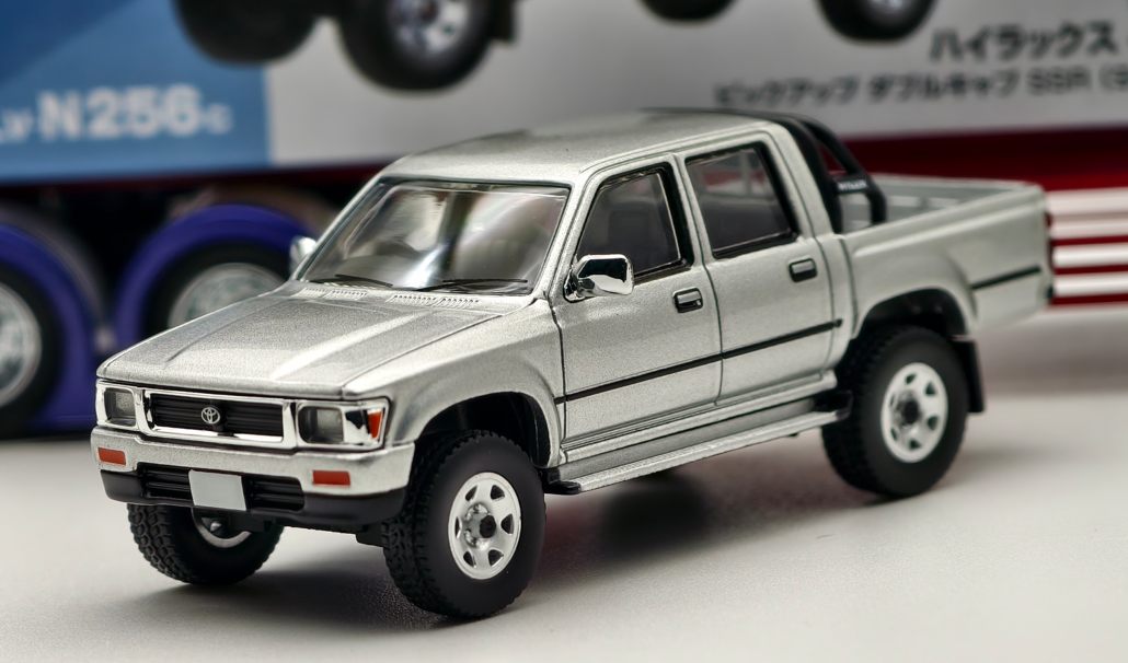 Toyota Hilux TLV