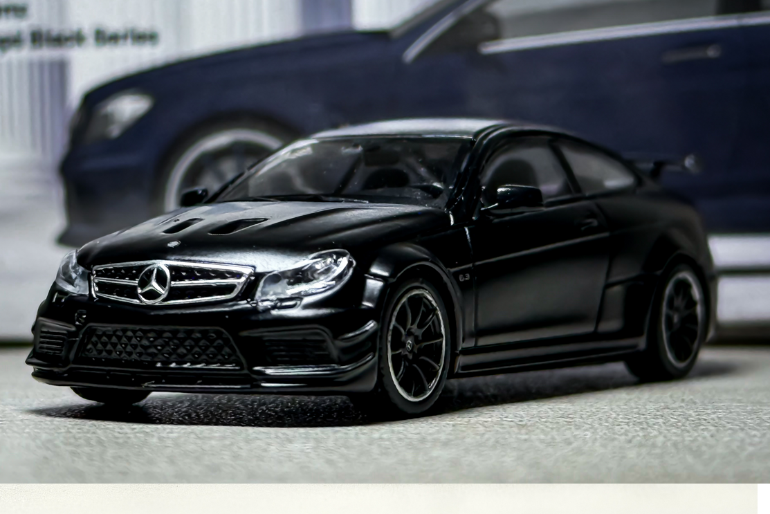 Mercedes Benz AMG C63 Coupe Black Series