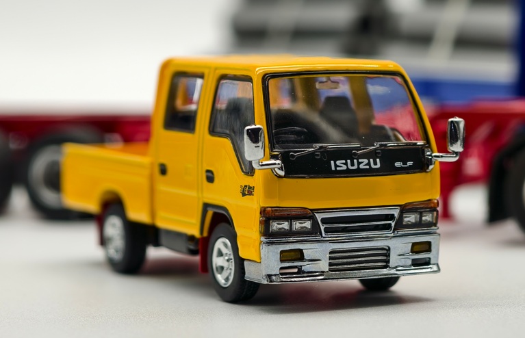 Isuzu ELF HEC Exclusive