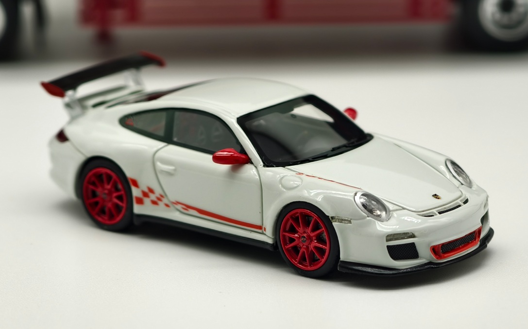 Porsche 911 GT3 RS White